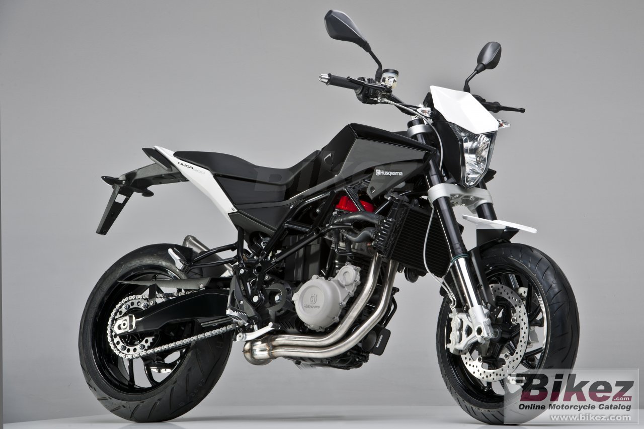 Big Husqvarna nuda 900r picture and wallpaper from Bikez.com